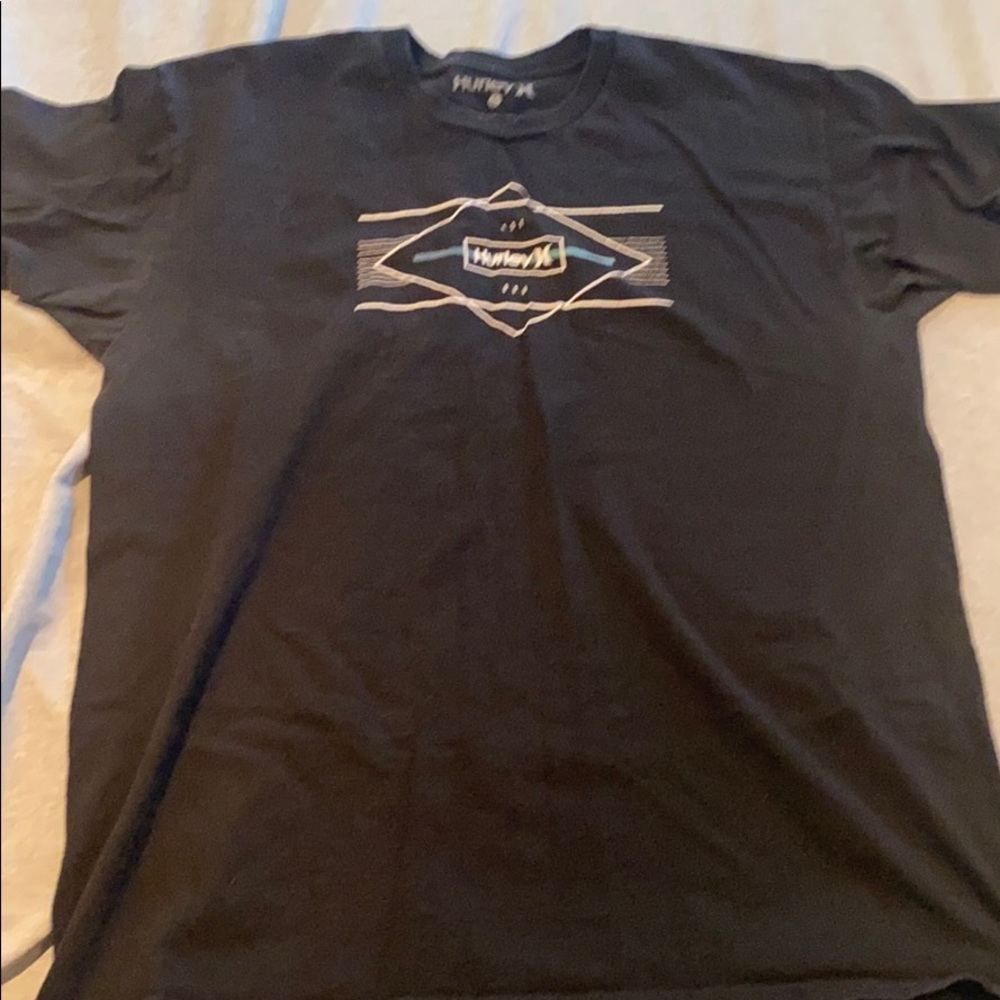 Hurley t-shirt size L
